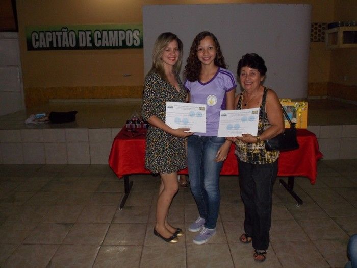 Entrega de certificados para Debutantes participantes do VI Baile - Imagem 19
