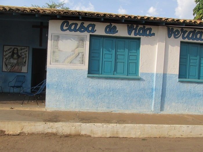Alunos da Escola Roque Alencar visitam a casa de Recuperação vida verdadeira em Água Branca  - Imagem 14