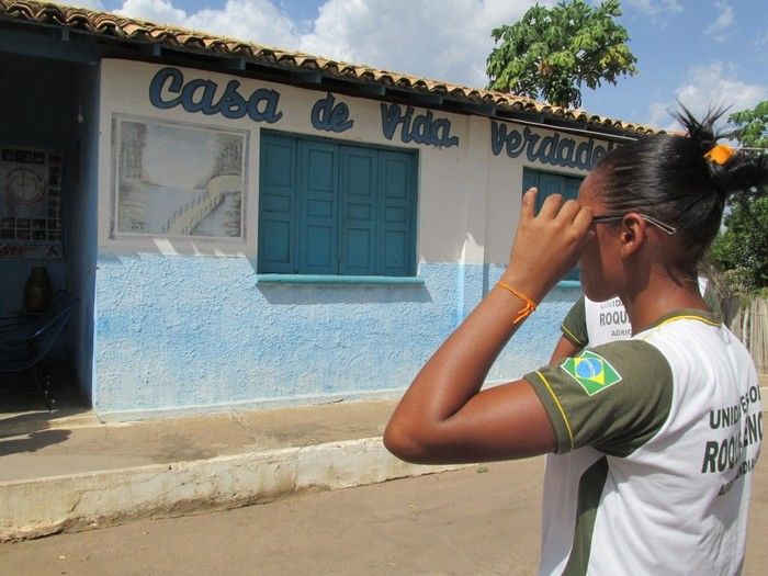 Alunos da Escola Roque Alencar visitam a casa de Recuperação vida verdadeira em Água Branca  - Imagem 5