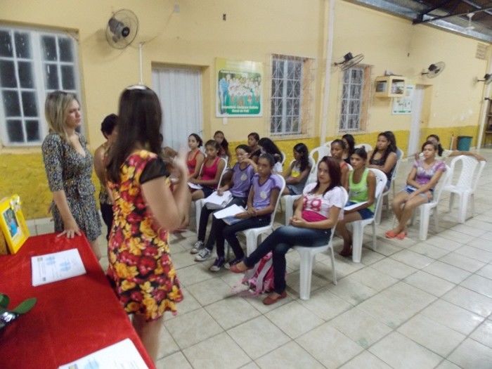 Entrega de certificados para Debutantes participantes do VI Baile - Imagem 4