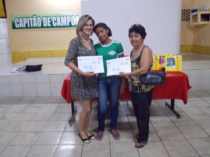 Entrega de certificados para Debutantes participantes do VI Baile - Imagem 25