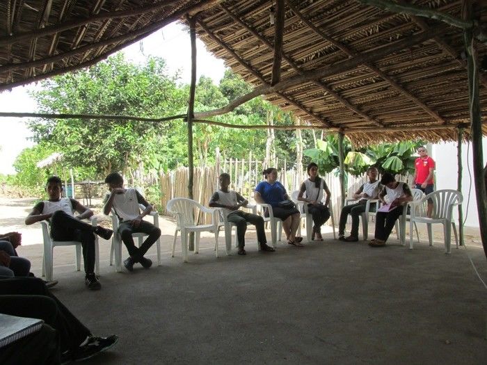 Alunos da Escola Roque Alencar visitam a casa de Recuperação vida verdadeira em Água Branca  - Imagem 8