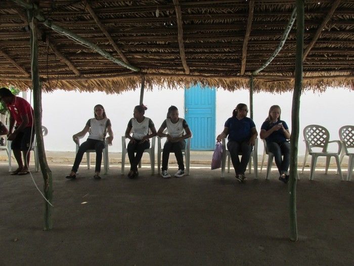 Alunos da Escola Roque Alencar visitam a casa de Recuperação vida verdadeira em Água Branca  - Imagem 9
