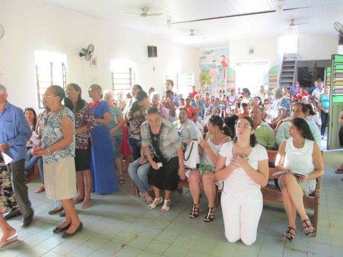 Padre Josifran de água Branca Celebra a Missa de 01 Ano do Falecimento de Francisco Alencar “Chicão”  - Imagem 1