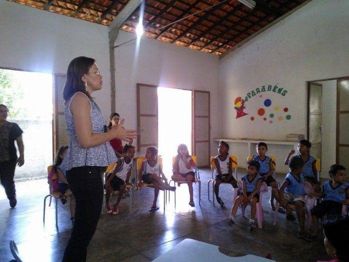 Nutricionista do NASF realiza atividade com alunos da escola pública Jardim de Infância Nossa Sra de Fátima - Imagem 1
