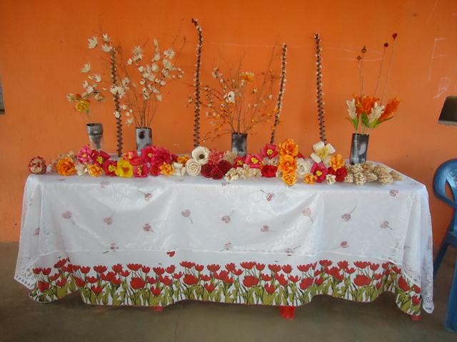 Encerramento do Curso de Flores e Arranjos na Palha do Milho - Imagem 12