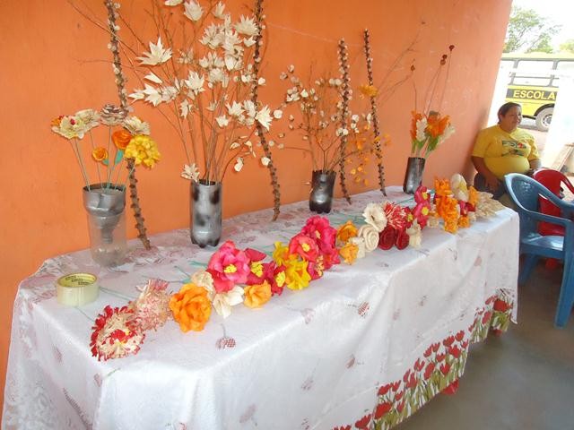 Encerramento do Curso de Flores e Arranjos na Palha do Milho - Imagem 1