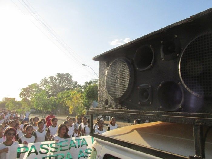 II Caminhada Contra as Drogas da Escola Roque Alencar em Agricolândia  - Imagem 8