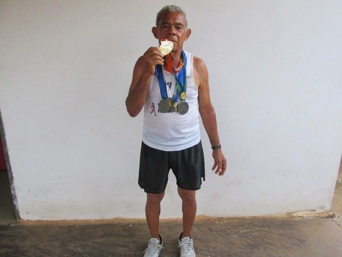 Domingos aos 69 Anos participa da Grande Maratona da Faculdade ISEPRO de Água Branca  - Imagem 5