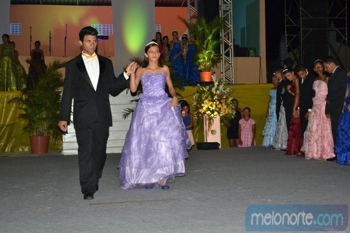 Secretaria Municipal do Trabalho e Assistência Social de Capitão de Campos realizou VI Baile de Debutantes - Imagem 68