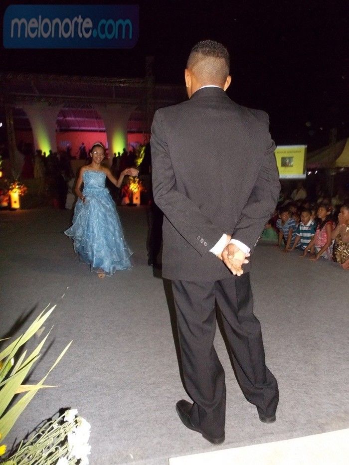 Secretaria Municipal do Trabalho e Assistência Social de Capitão de Campos realizou VI Baile de Debutantes - Imagem 200