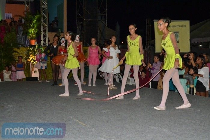 Secretaria Municipal do Trabalho e Assistência Social de Capitão de Campos realizou VI Baile de Debutantes - Imagem 21
