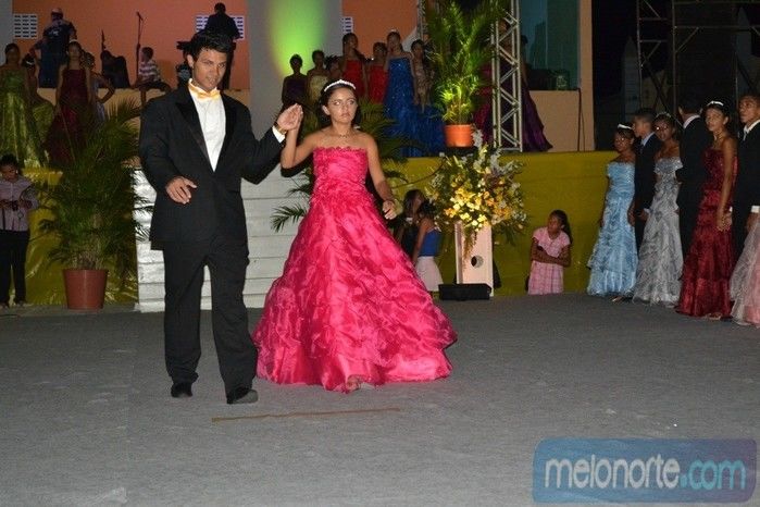 Secretaria Municipal do Trabalho e Assistência Social de Capitão de Campos realizou VI Baile de Debutantes - Imagem 52