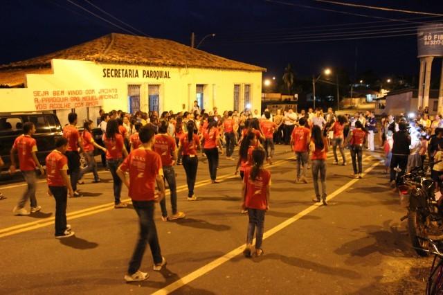 Prefeita Dra. Salete Rego e dezenas de fieis recepcionaram o arcebispo Dom Jacinto Filho - Imagem 10