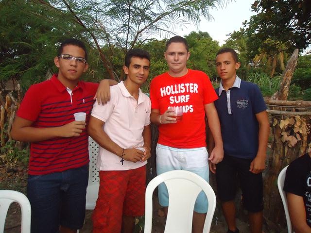 Churrasco Comemora Formatura de José Ronnyell Vieira Carvalho - Imagem 25