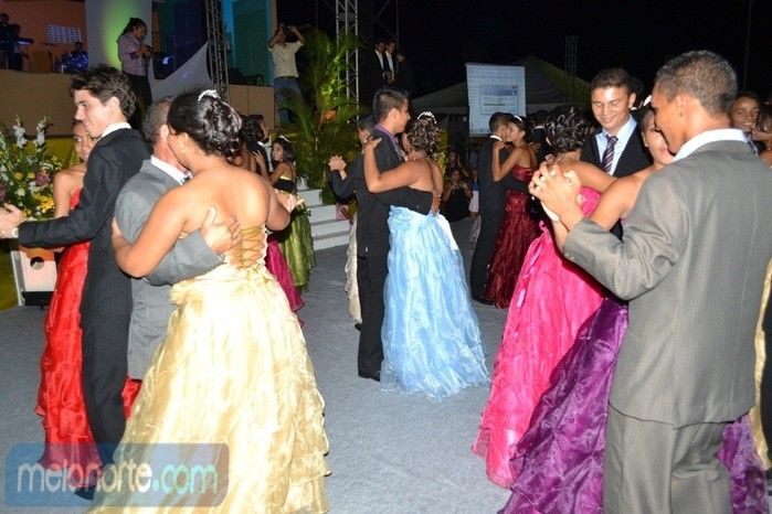 Secretaria Municipal do Trabalho e Assistência Social de Capitão de Campos realizou VI Baile de Debutantes - Imagem 102