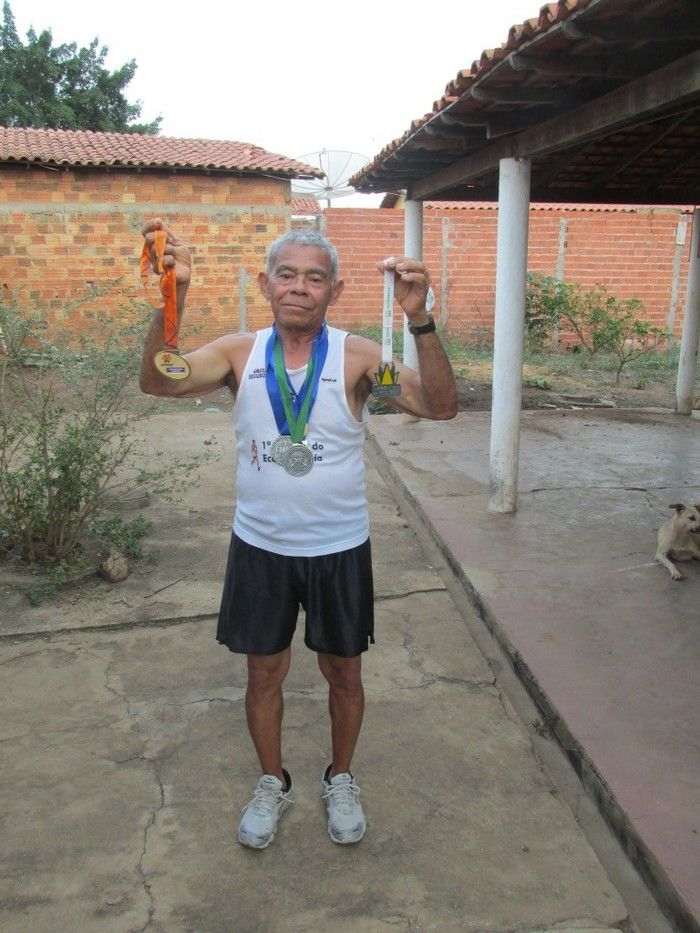 Domingos aos 69 Anos participa da Grande Maratona da Faculdade ISEPRO de Água Branca  - Imagem 9