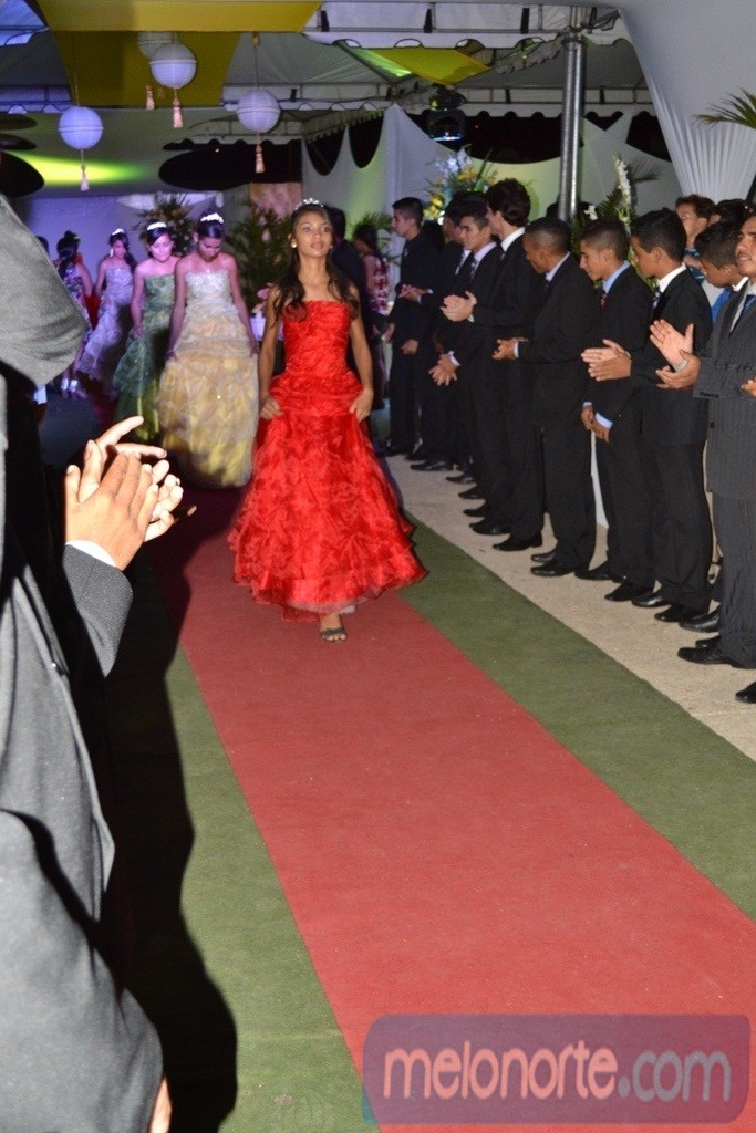 Secretaria Municipal do Trabalho e Assistência Social de Capitão de Campos realizou VI Baile de Debutantes - Imagem 18