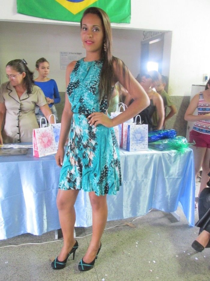 Projeto Contra as Drogas é encerrado com Show de Desfile para a Escolha do Garoto e Garota Roque Alencar 2014 - Imagem 10