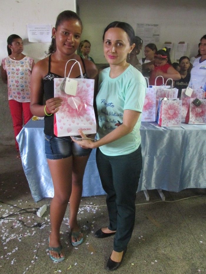 Projeto Contra as Drogas é encerrado com Show de Desfile para a Escolha do Garoto e Garota Roque Alencar 2014 - Imagem 17