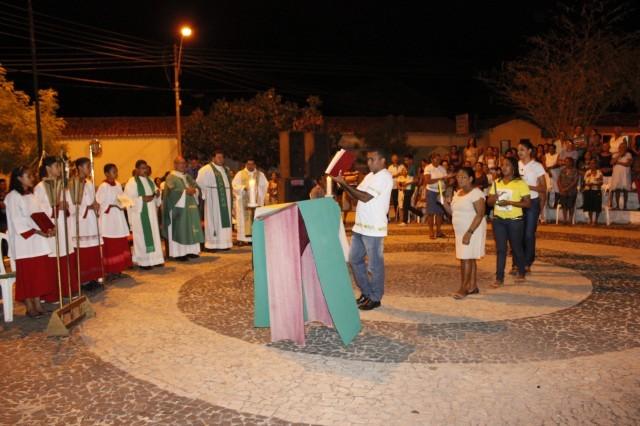 Arcebispo realiza celebração no município de Miguel Alves  - Imagem 1