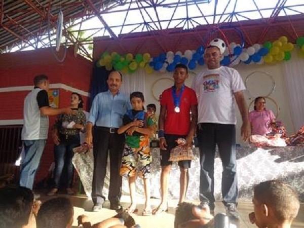                           Jogos estudantis reeditam sucesso do ano passado - Imagem 27