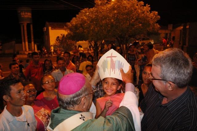 Arcebispo realiza celebração no município de Miguel Alves  - Imagem 7
