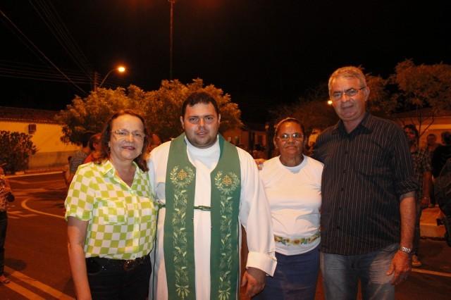 Arcebispo realiza celebração no município de Miguel Alves  - Imagem 9