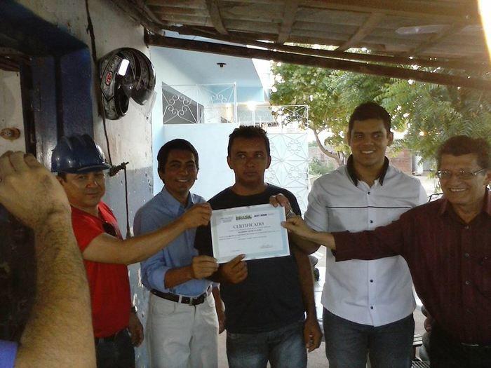 Mais qualificação - PRONATEC forma profissionais em mecânica de motocicletas em Itainópolis - Imagem 17