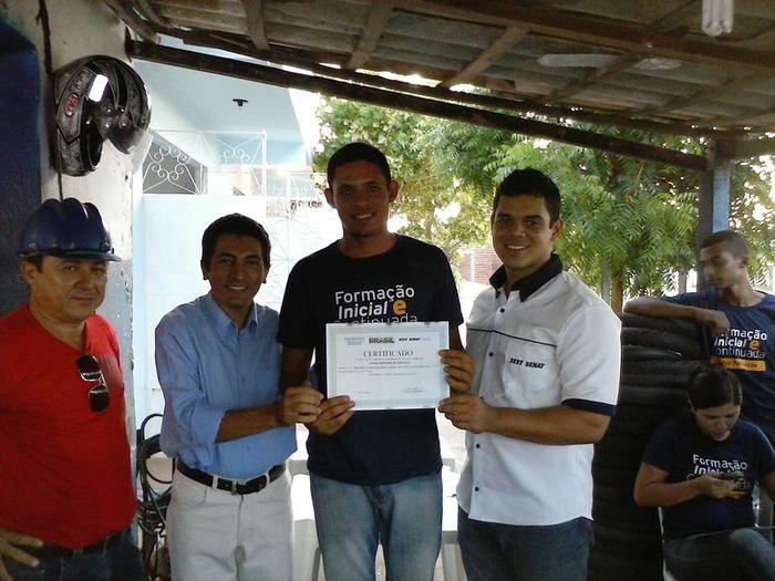 Mais qualificação - PRONATEC forma profissionais em mecânica de motocicletas em Itainópolis - Imagem 30