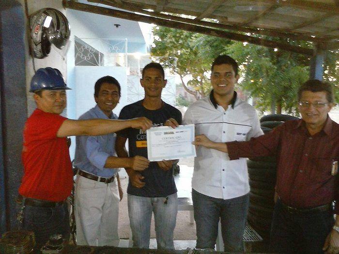 Mais qualificação - PRONATEC forma profissionais em mecânica de motocicletas em Itainópolis - Imagem 7
