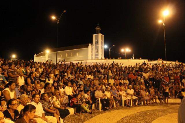 Arcebispo realiza celebração no município de Miguel Alves  - Imagem 13