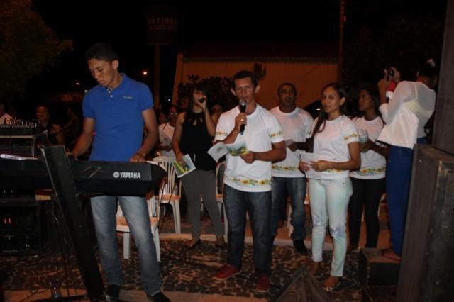 Arcebispo realiza celebração no município de Miguel Alves  - Imagem 14