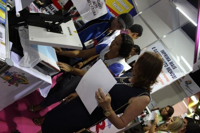 Prefeita Dra. Salete Rego participa da feira do Empreendedor e recebe homenagem - Imagem 3