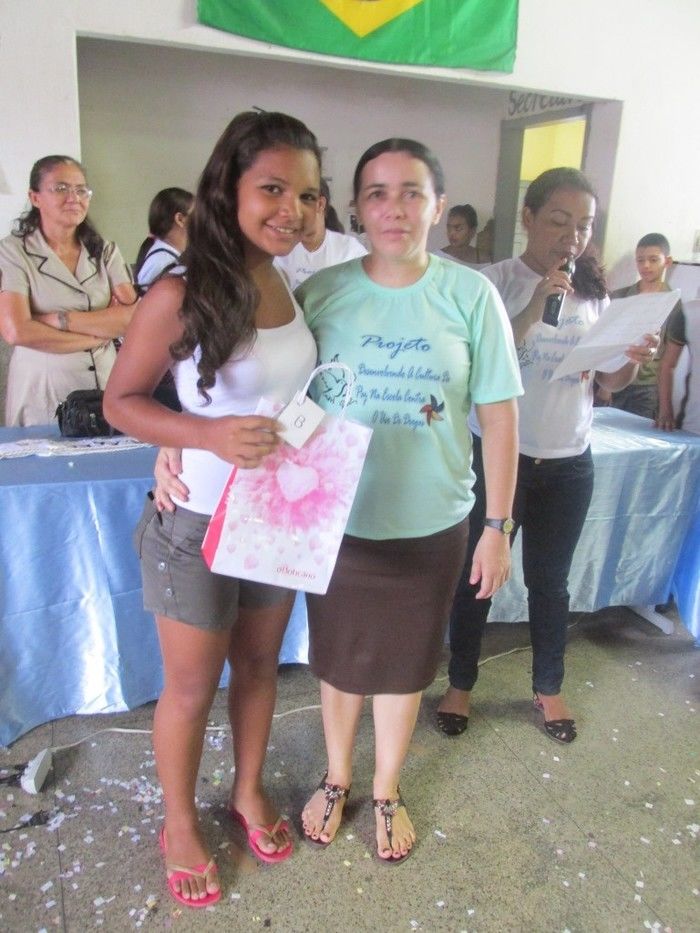 Projeto Contra as Drogas é encerrado com Show de Desfile para a Escolha do Garoto e Garota Roque Alencar 2014 - Imagem 19