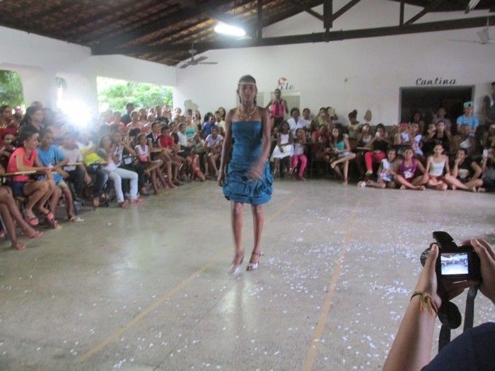 Projeto Contra as Drogas é encerrado com Show de Desfile para a Escolha do Garoto e Garota Roque Alencar 2014 - Imagem 45