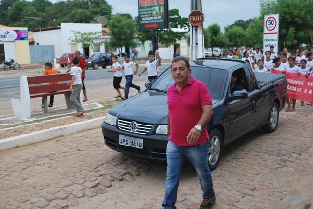 População de Demerval Lobão faz manifesto em defesa da vida - Imagem 4