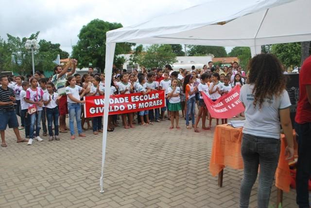 População de Demerval Lobão faz manifesto em defesa da vida - Imagem 8