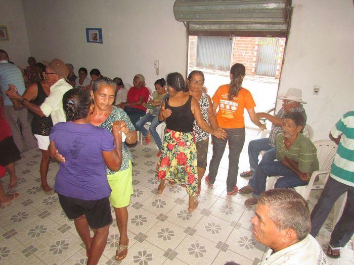 CRAS proporciona dia de lazer aos idosos - Imagem 5