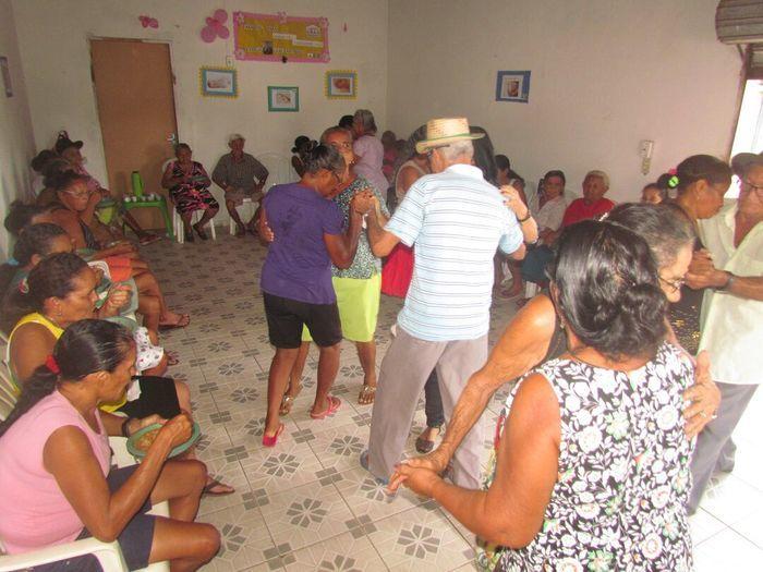 CRAS proporciona dia de lazer aos idosos - Imagem 3