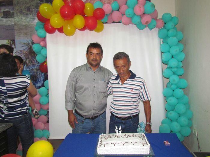 Amigos realizam festa surpresa para Luiz Rocha - Imagem 3