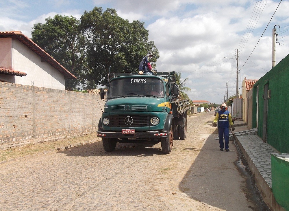 Meta da administração do prefeito Bernildo Val é manter a cidade sempre limpa