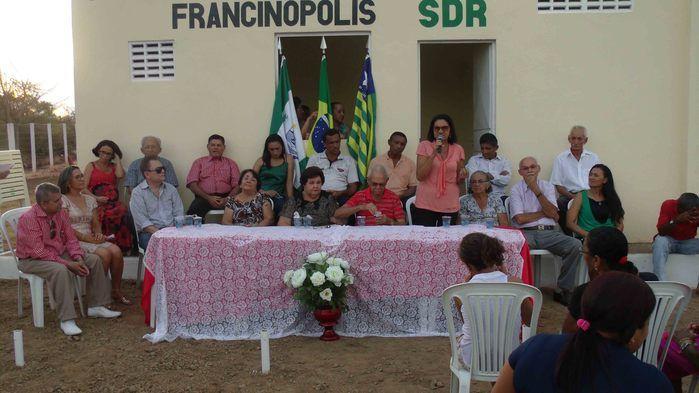 A Prefeita Socorro Bandeira entrega as instalações do novo Matadouro Público de Francinópolis - Imagem 73