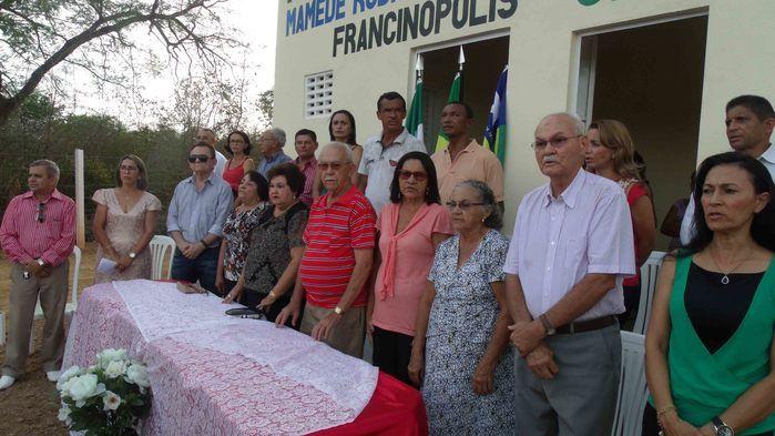 A Prefeita Socorro Bandeira entrega as instalações do novo Matadouro Público de Francinópolis - Imagem 50