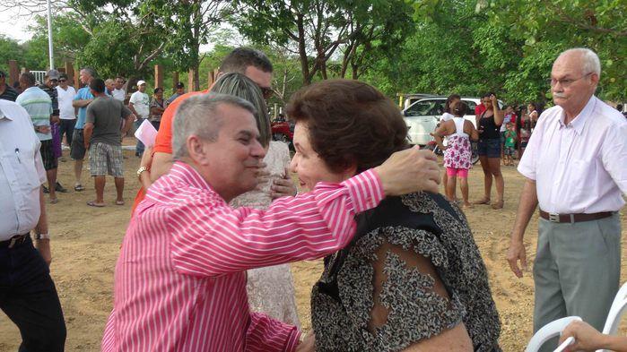 A Prefeita Socorro Bandeira entrega as instalações do novo Matadouro Público de Francinópolis - Imagem 27