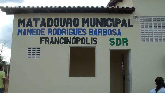 A Prefeita Socorro Bandeira entrega as instalações do novo Matadouro Público de Francinópolis - Imagem 10