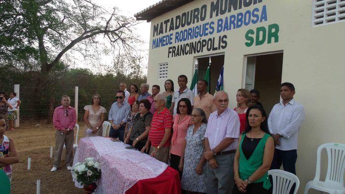 A Prefeita Socorro Bandeira entrega as instalações do novo Matadouro Público de Francinópolis - Imagem 51