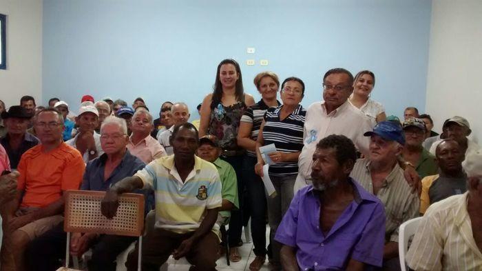 Equipe I da Secretaria Municipal de Saúde Comemora o Sucesso da Campanha Novembro Azul - Imagem 3