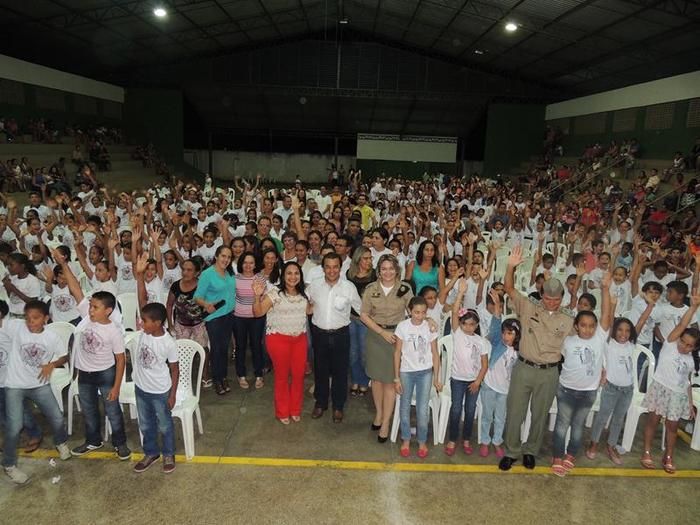 OBA e PROERD: Água Branca tem noite de premiação e certificação para os alunos da rede municipal - Imagem 1