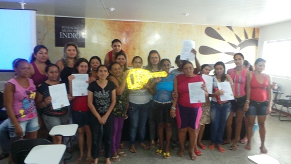 Prefeitura de Pimenteiras entrega registro de imóveis de residências  - Imagem 25